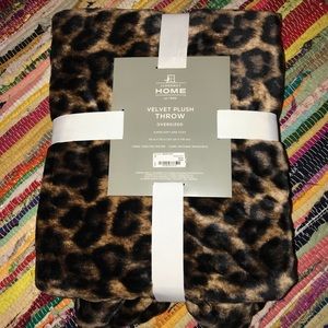 JcPenney Velvet Plush Throw